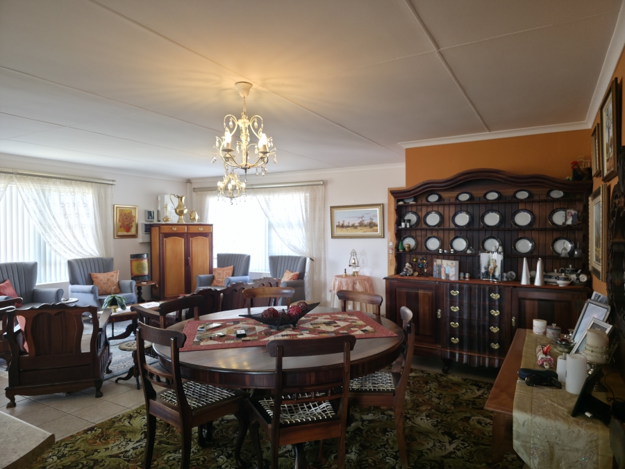 3 Bedroom Property for Sale in Wavecrest Eastern Cape